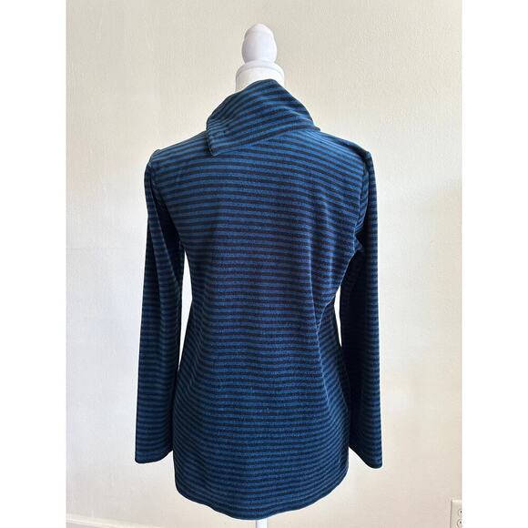 T by Talbots Striped Shawl Collar Crushed Velvet Top Long Sleeve Size Petite 0-2 - Picture 2 of 8